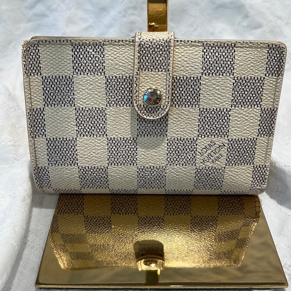 Louis Vuitton Damier Azur Porte Monnaie Kisslock Wallet